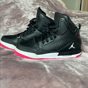 Jordan pink and black